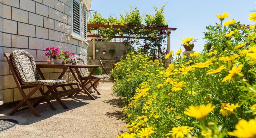 Sunshine Apartments– 📍Iva Vojnovića 11A, Lapad, 20000 Dubrovnik, Croatie