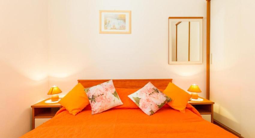 Sunshine Apartments– 📍Iva Vojnovića 11A, Lapad, 20000 Dubrovnik, Croatie