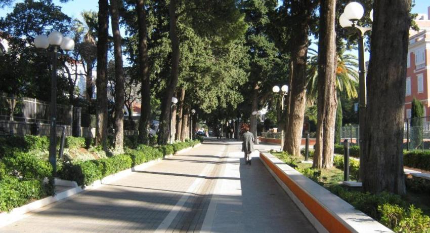Apartments and Rooms Artemida – 📍Antuna Barca 6, Lapad, 20000 Dubrovnik, Croatie