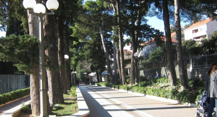 Apartments and Rooms Artemida – 📍Antuna Barca 6, Lapad, 20000 Dubrovnik, Croatie
