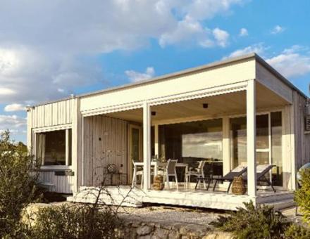 Buqez Eco Resort - beach house 17 - seaview 📍 Jadranska Magistrala 22, 23211 Drage, Croatie