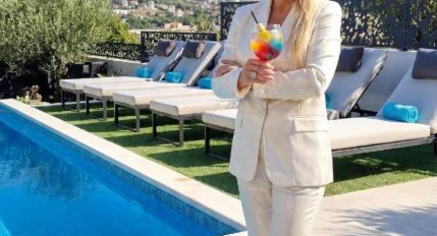 De luxe Villa Palace Al Nera 2 swimming pools at sea 📍Planikovica VII, 21223 Trogir, Croatie