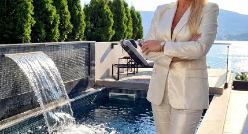 De luxe Villa Palace Al Nera 2 swimming pools at sea 📍Planikovica VII, 21223 Trogir, Croatie