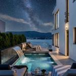 De luxe Villa Palace Al Nera 2 swimming pools at sea 📍Planikovica VII, 21223 Trogir, Croatie