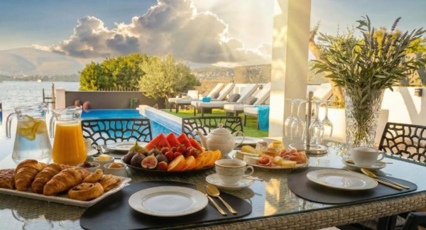 De luxe Villa Palace Al Nera 2 swimming pools at sea 📍Planikovica VII, 21223 Trogir, Croatie