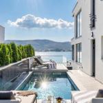 De luxe Villa Palace Al Nera 2 swimming pools at sea 📍Planikovica VII, 21223 Trogir, Croatie