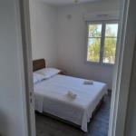 APARTMANI JELIĆ 📍 Put Starog Sela 49, 21310 Stanići, Croatie