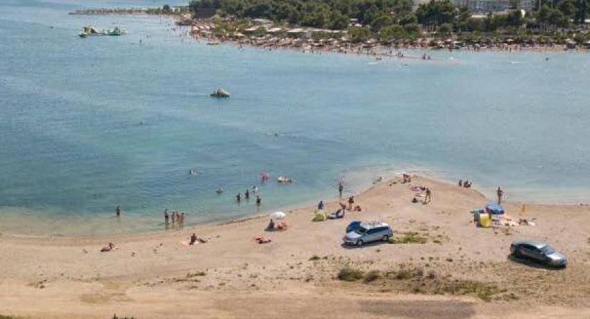 Apartments Plavi Biser 📍 Podsolarsko 80A, 22000 Šibenik, Croatie