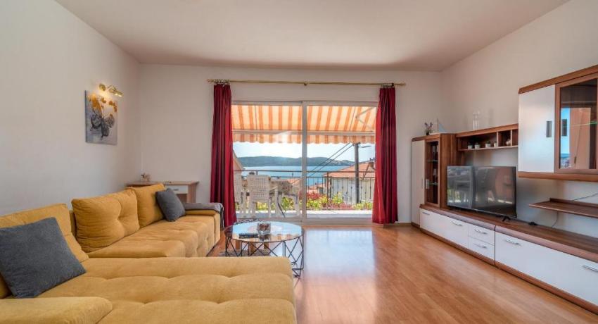 Comfortable apartment near the sea 📍Put Salduna I 10, 21220 Trogir, Croatie