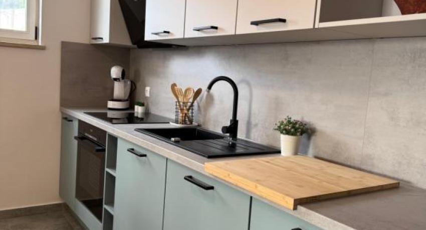 Comfortable apartment near the sea 📍Put Salduna I 10, 21220 Trogir, Croatie