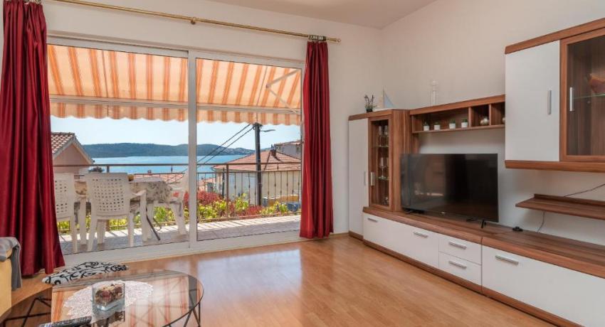 Comfortable apartment near the sea 📍Put Salduna I 10, 21220 Trogir, Croatie