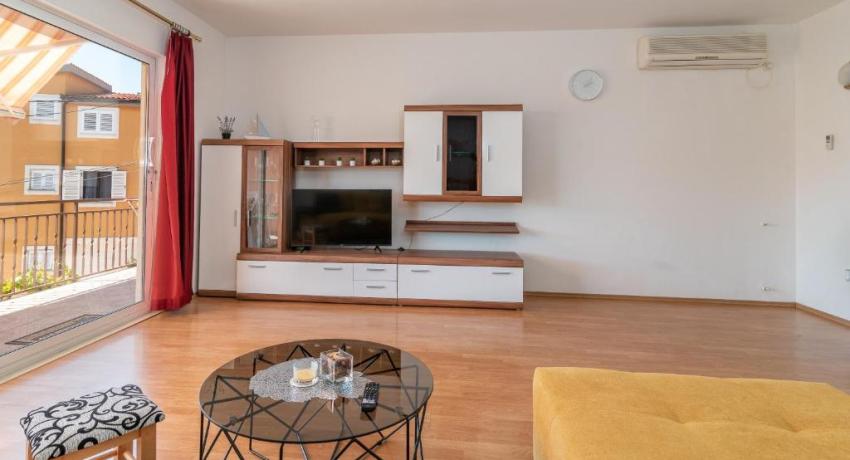 Comfortable apartment near the sea 📍Put Salduna I 10, 21220 Trogir, Croatie