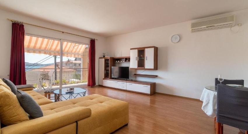 Comfortable apartment near the sea 📍Put Salduna I 10, 21220 Trogir, Croatie