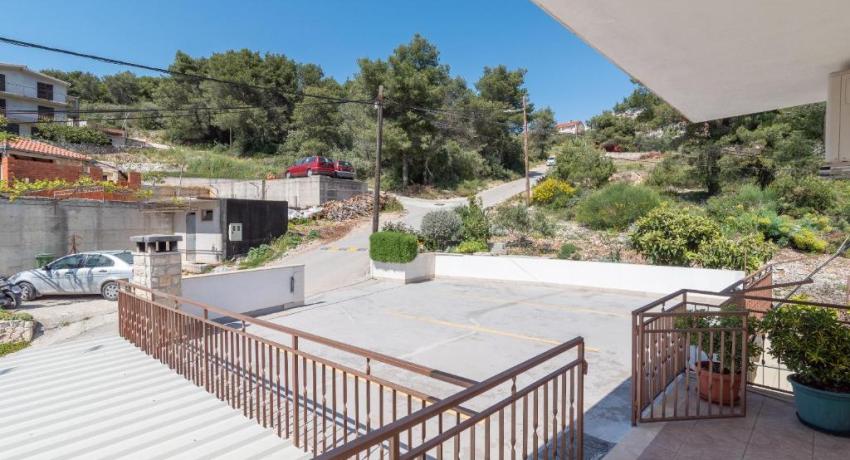 Comfortable apartment near the sea 📍Put Salduna I 10, 21220 Trogir, Croatie