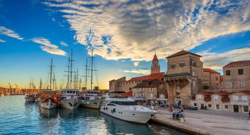 Comfortable apartment near the sea 📍Put Salduna I 10, 21220 Trogir, Croatie