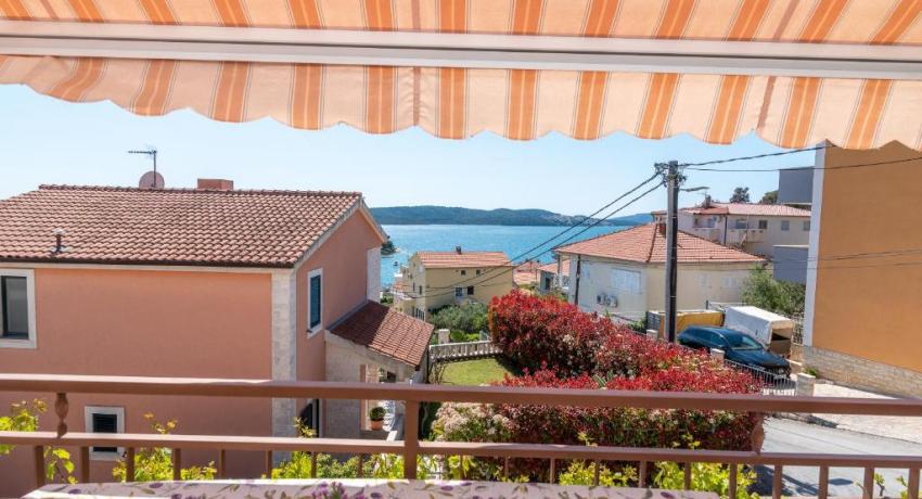 Comfortable apartment near the sea 📍Put Salduna I 10, 21220 Trogir, Croatie