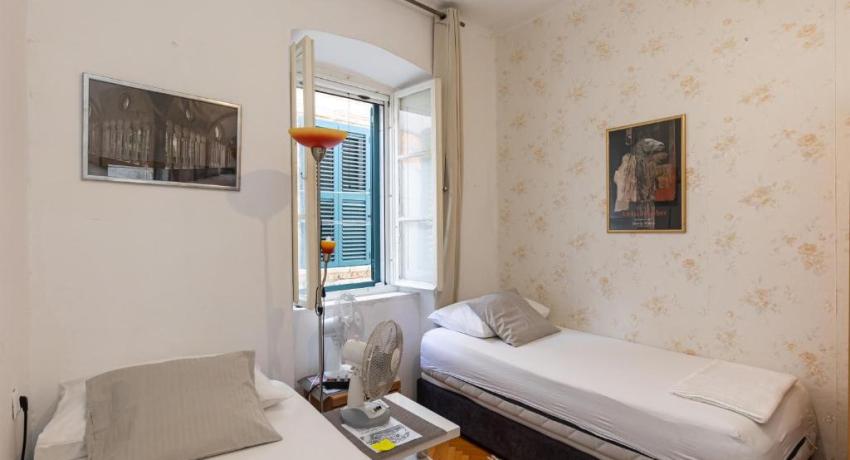 B&B BUZA HOUSE📍 6 Ulica Đura Baljevi, Vieille ville, 20000 Dubrovnik, Croatie