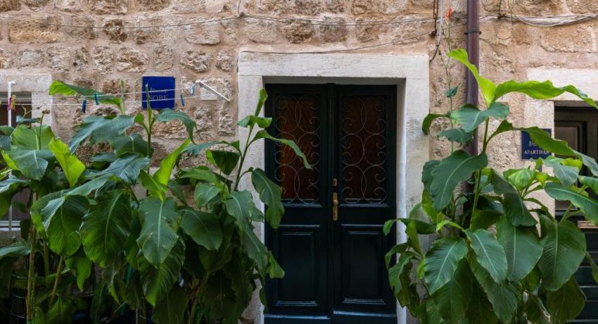 B&B BUZA HOUSE📍 6 Ulica Đura Baljevi, Vieille ville, 20000 Dubrovnik, Croatie