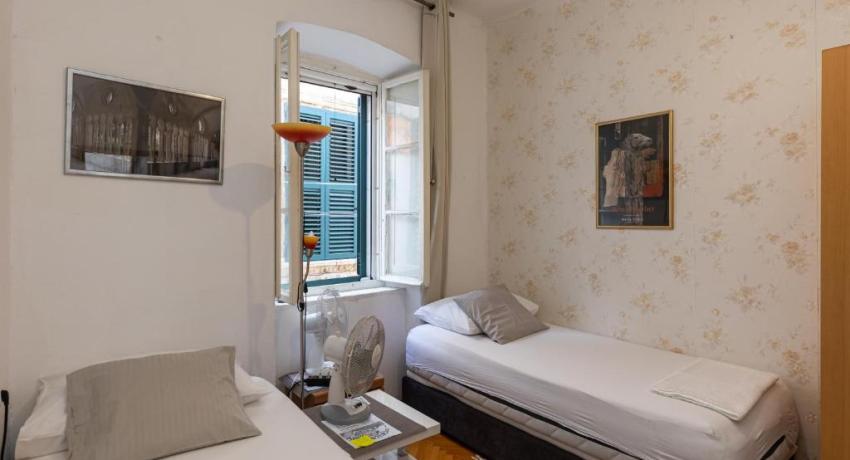 B&B BUZA HOUSE📍 6 Ulica Đura Baljevi, Vieille ville, 20000 Dubrovnik, Croatie