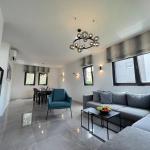 Beachfront house Olbia 📍9 Planikovica VI, 21223 Trogir, Croatie