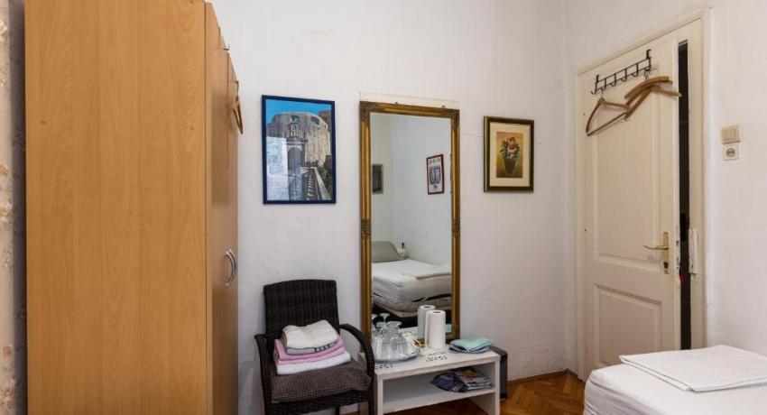 B&B BUZA HOUSE📍 6 Ulica Đura Baljevi, Vieille ville, 20000 Dubrovnik, Croatie