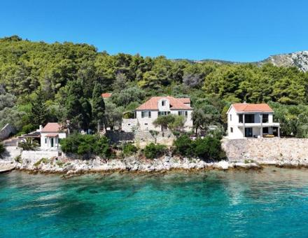 Eco Residence Rokotov 📍 Uvala Sv Ante 18, 21460 Stari Grad, Croatie