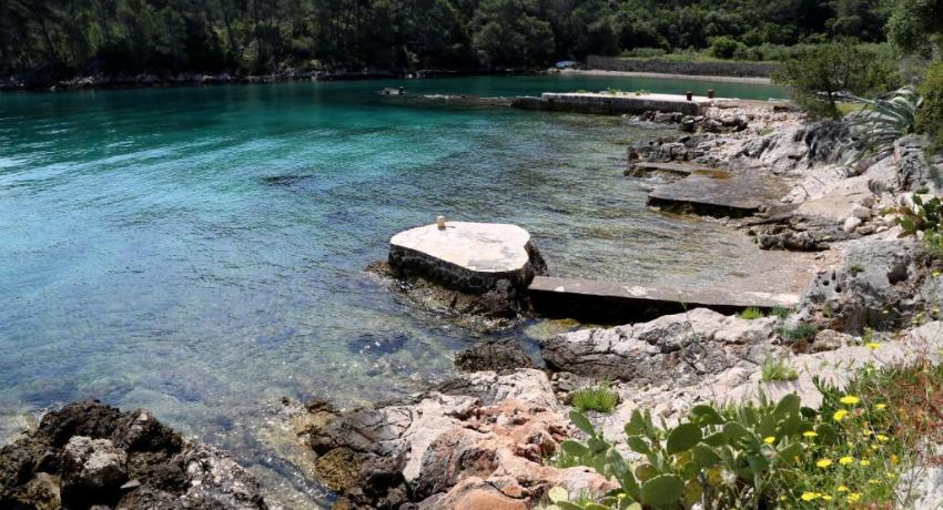 Eco Residence Rokotov 📍 Uvala Sv Ante 18, 21460 Stari Grad, Croatie