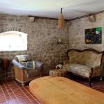 Eco Residence Rokotov 📍 Uvala Sv Ante 18, 21460 Stari Grad, Croatie