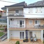 Apartments with parking space Stanici, Omis - 11421 📍 21310 Celina, Croatie