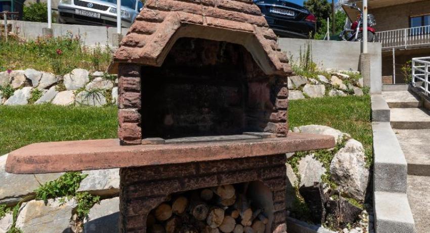 Apartments with parking space Stanici, Omis - 11421 📍 21310 Celina, Croatie