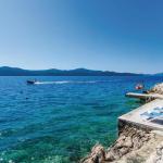 Two-Bedroom Apartment In Ratac📍 20232 Orašac, Croatie